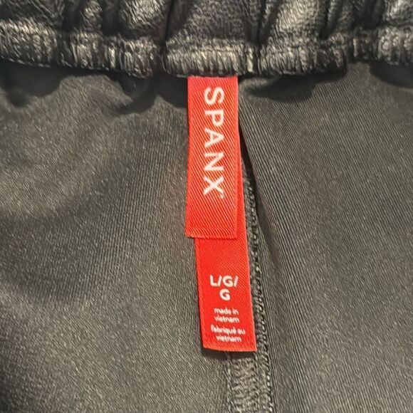 New Spanx Leather Like Jogger Black Large - Picture 12 of 15